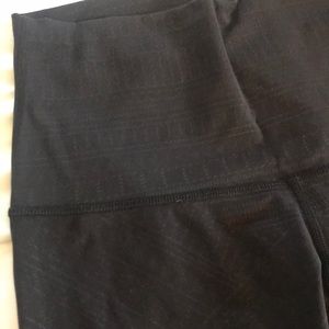 Wunder Under Embossed! Black on black pattern lux